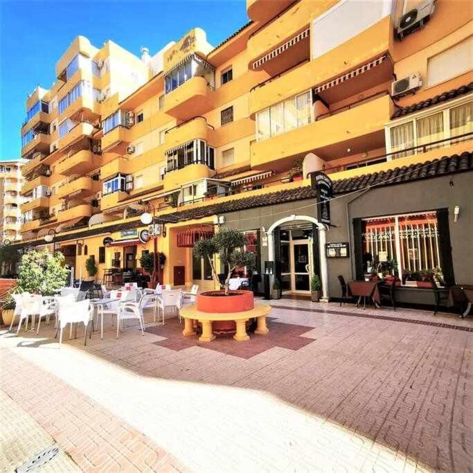 Inftour Apolo III Apartamento 卡尔佩 外观 照片